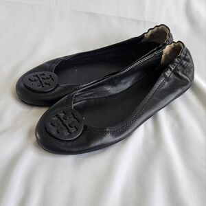 Tory Burch Black Leather Flats Size 8.5